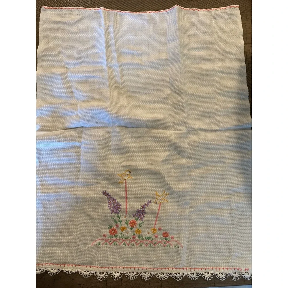 Vintage Hand-Embroidered Kitchen Tea Towel Sweet Garden Birds & Floral Lace Edge